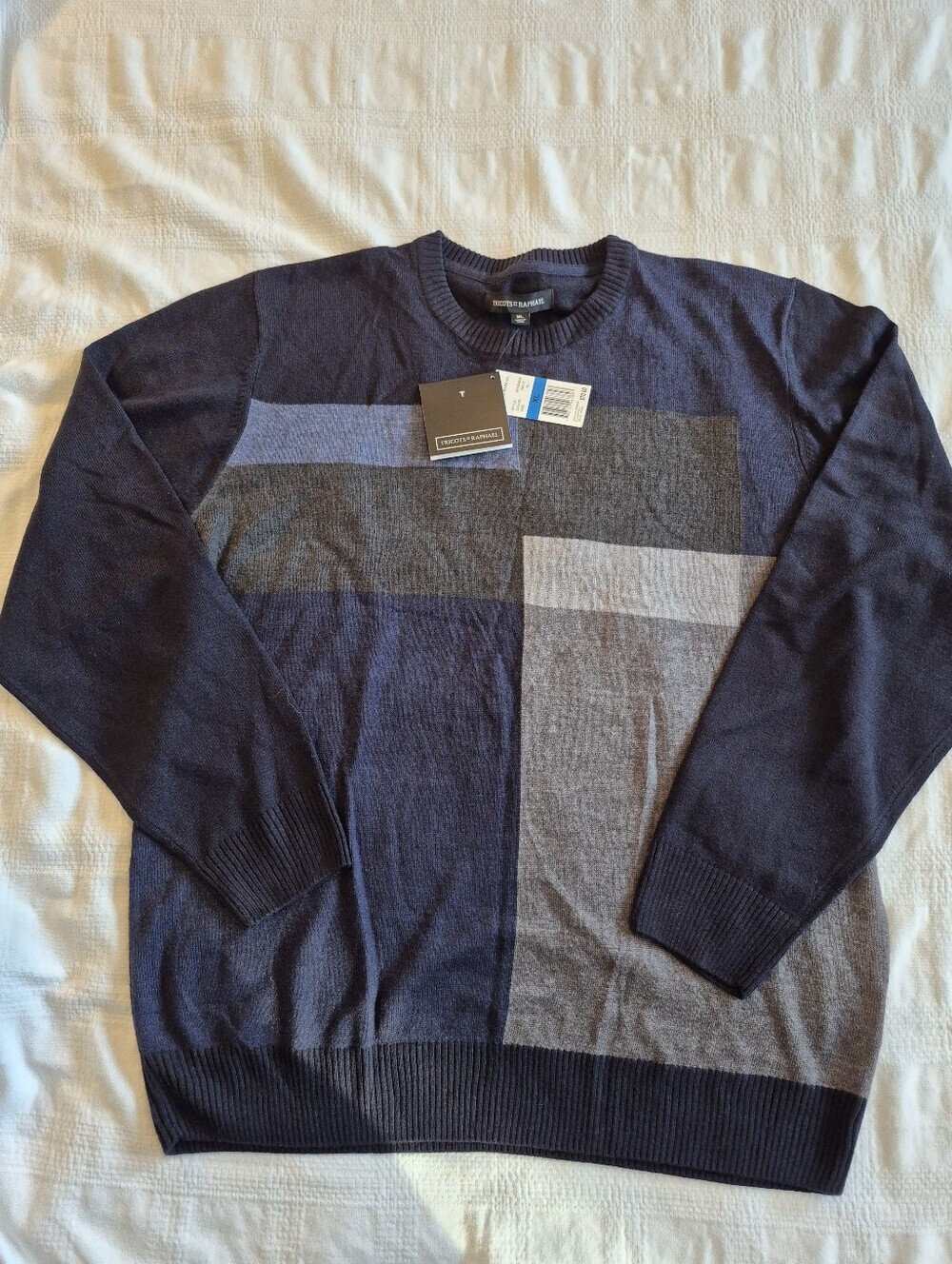 Tricots St. Raphael men's XL Sweater blues & gray shades NEW